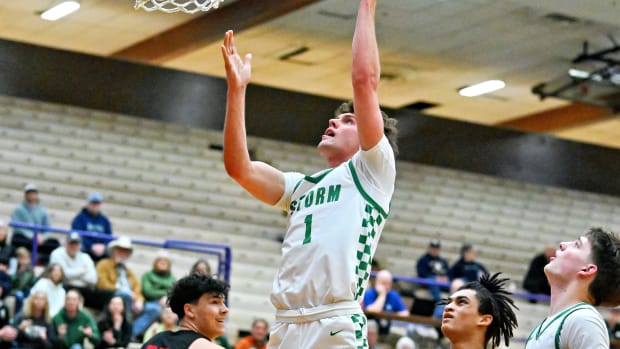 Mac Bledsoe hit the Class 5A state championship-winning shot for Summit last week.